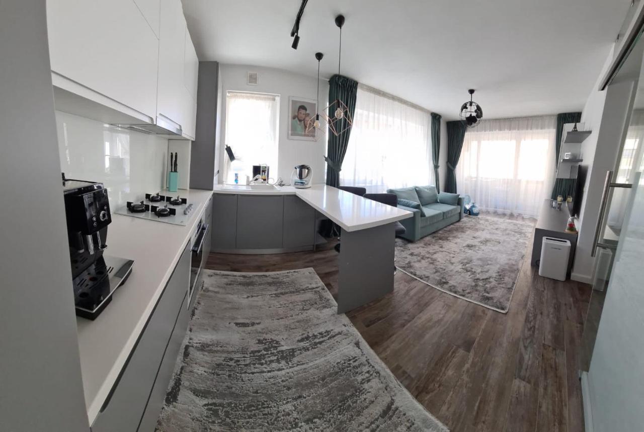 Apartament Coresimall Apartment Brașov Exterior foto